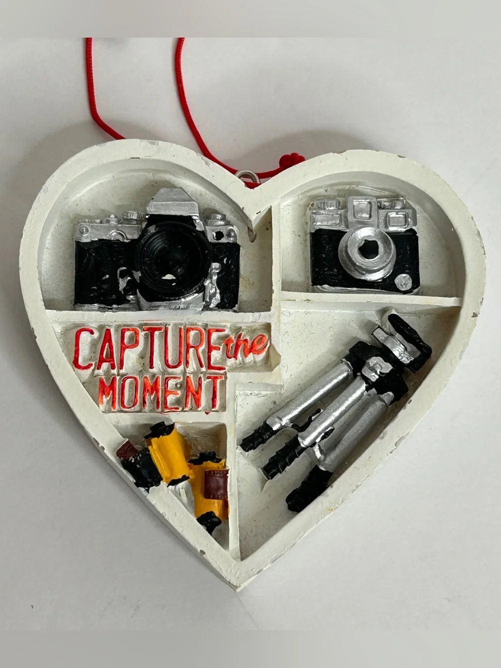 Camera Photography Christmas Ornaments Tripod Heart Capture the Moment